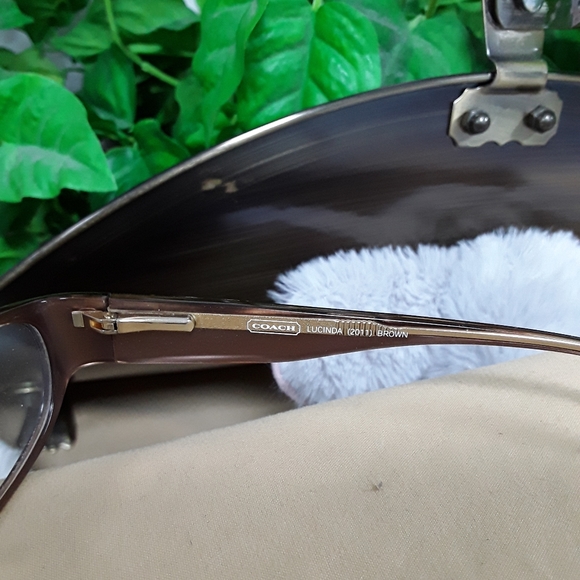 Coach eyeglasses genuine frames - Picture 3 of 6